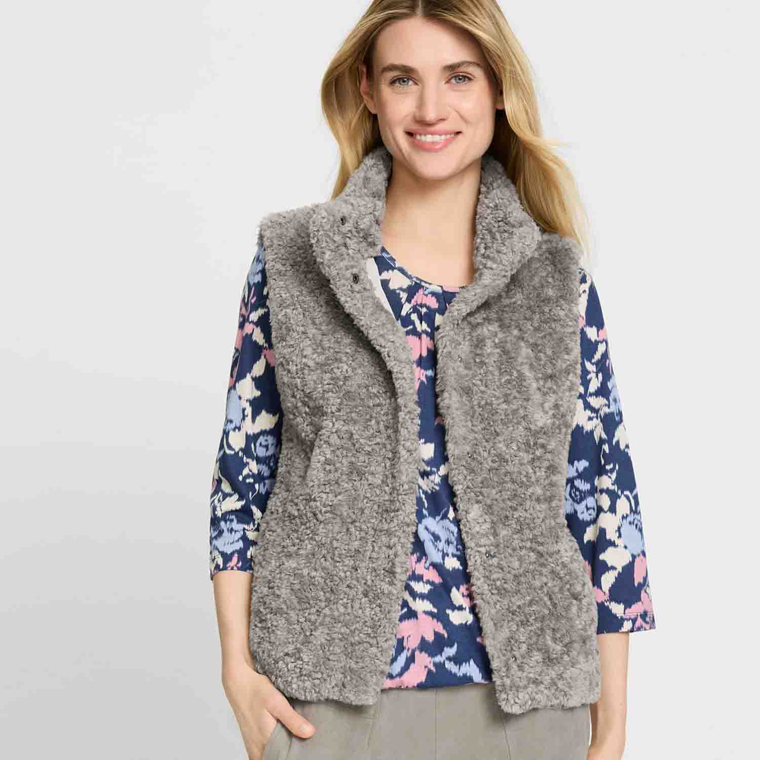 Olsen Vintage Romance 25 09 01 10046 15001635