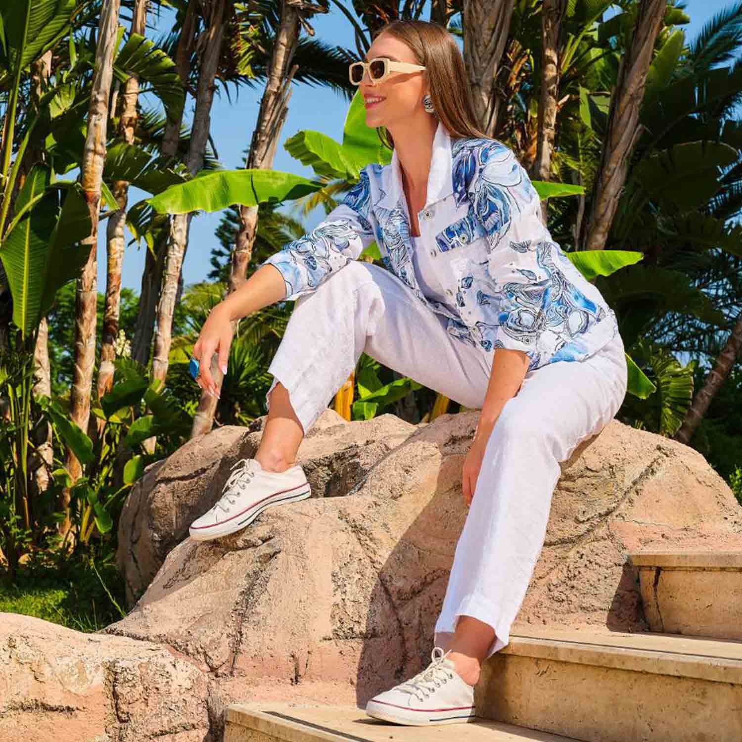 DOLCEZZA 26225 TROUSERS-WHITE 3 Amy Tieman Blue Flowers 26657 26225 Dolcezza SP26 2