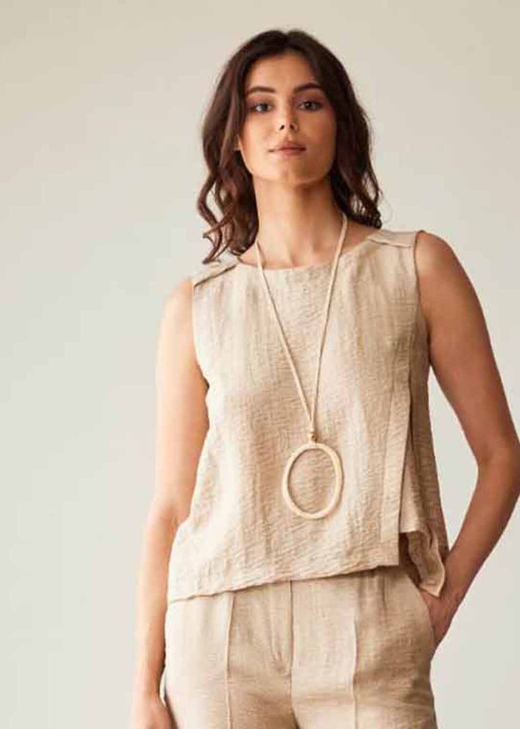 PERUZZI SS26136 PLEAT SHELLTOP-SAND